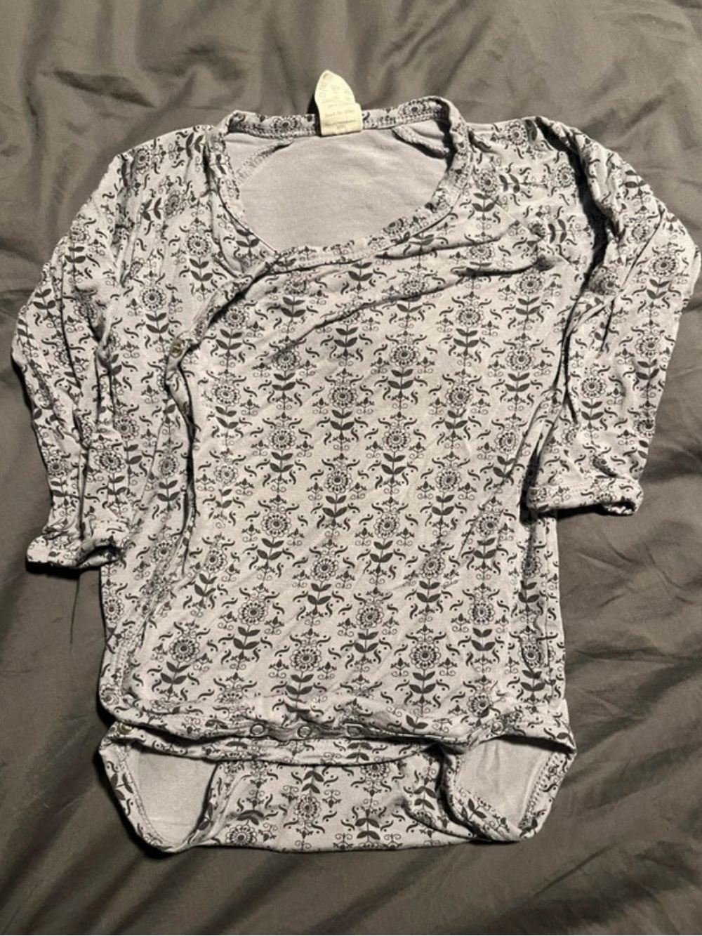 Kate Quinn Long Sleeve Kimono Bodysuit - Light purple/gray